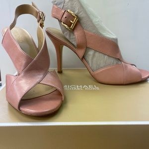 Michael Kors Becky leather  pink heels